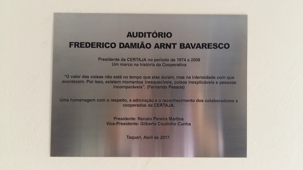 AUDITÓRIO FREDERICO DAMIÃO ARNT BAVARESCO