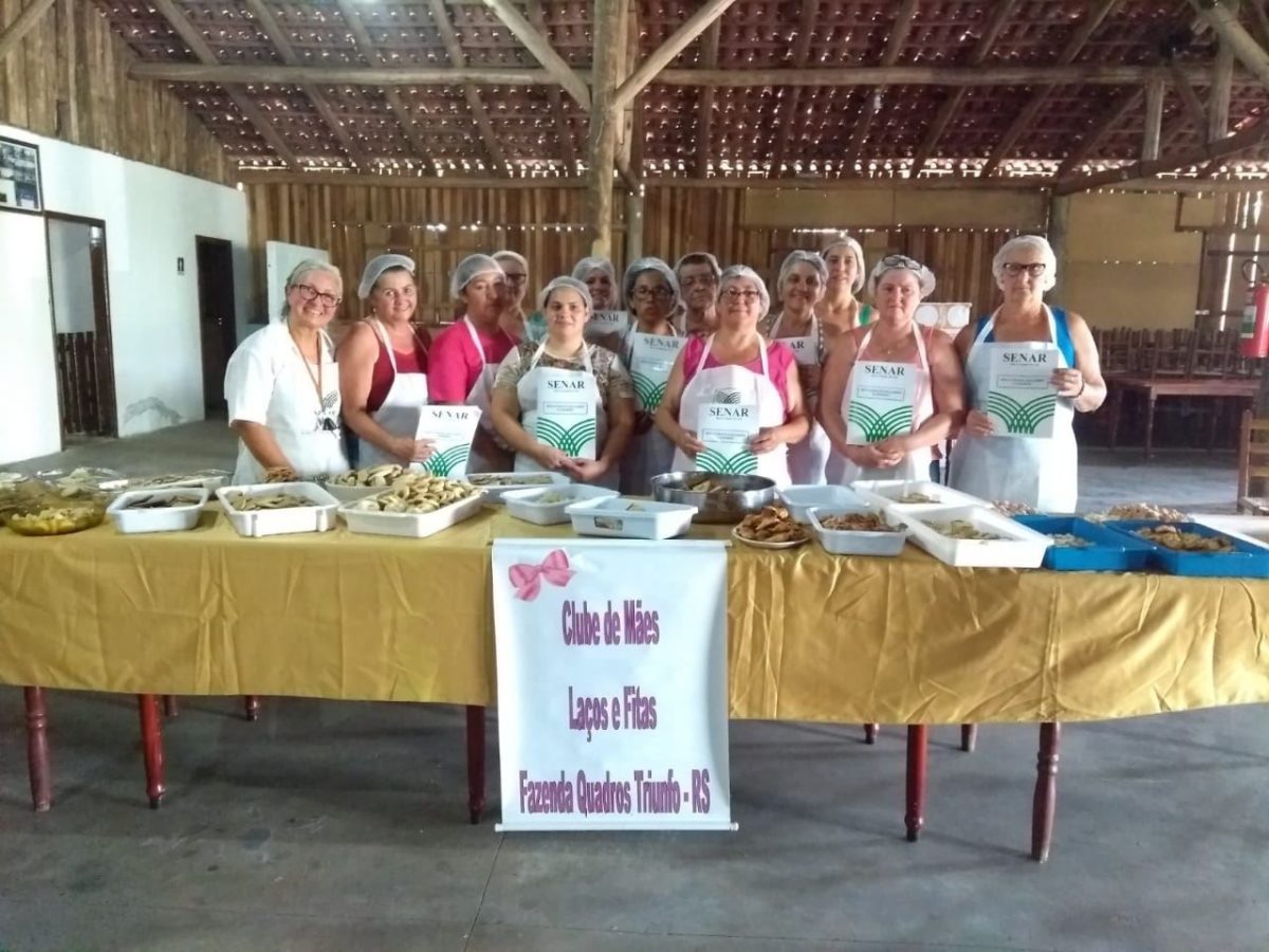 BISCOITOS E SALGADOS CASEIROS